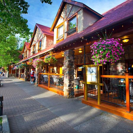 Bayshore Inn & Spa Waterton Park Extérieur photo